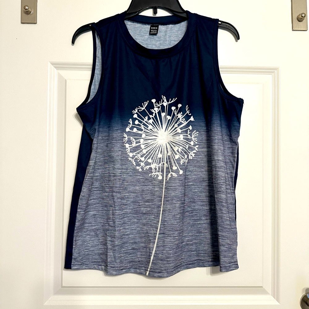 NWT TANK. SZ LARGE. SHEIN. NAVY BLUE. DANDELION